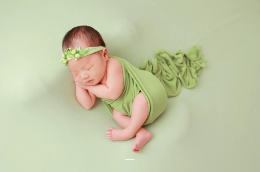 潮州宝宝在肚子里打嗝